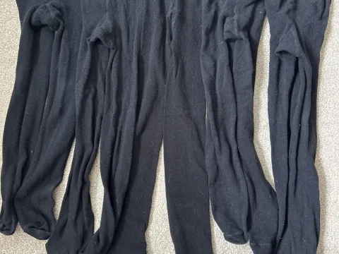 5 black pairs of tights. Minimal wear. One never worn. Age 4-5