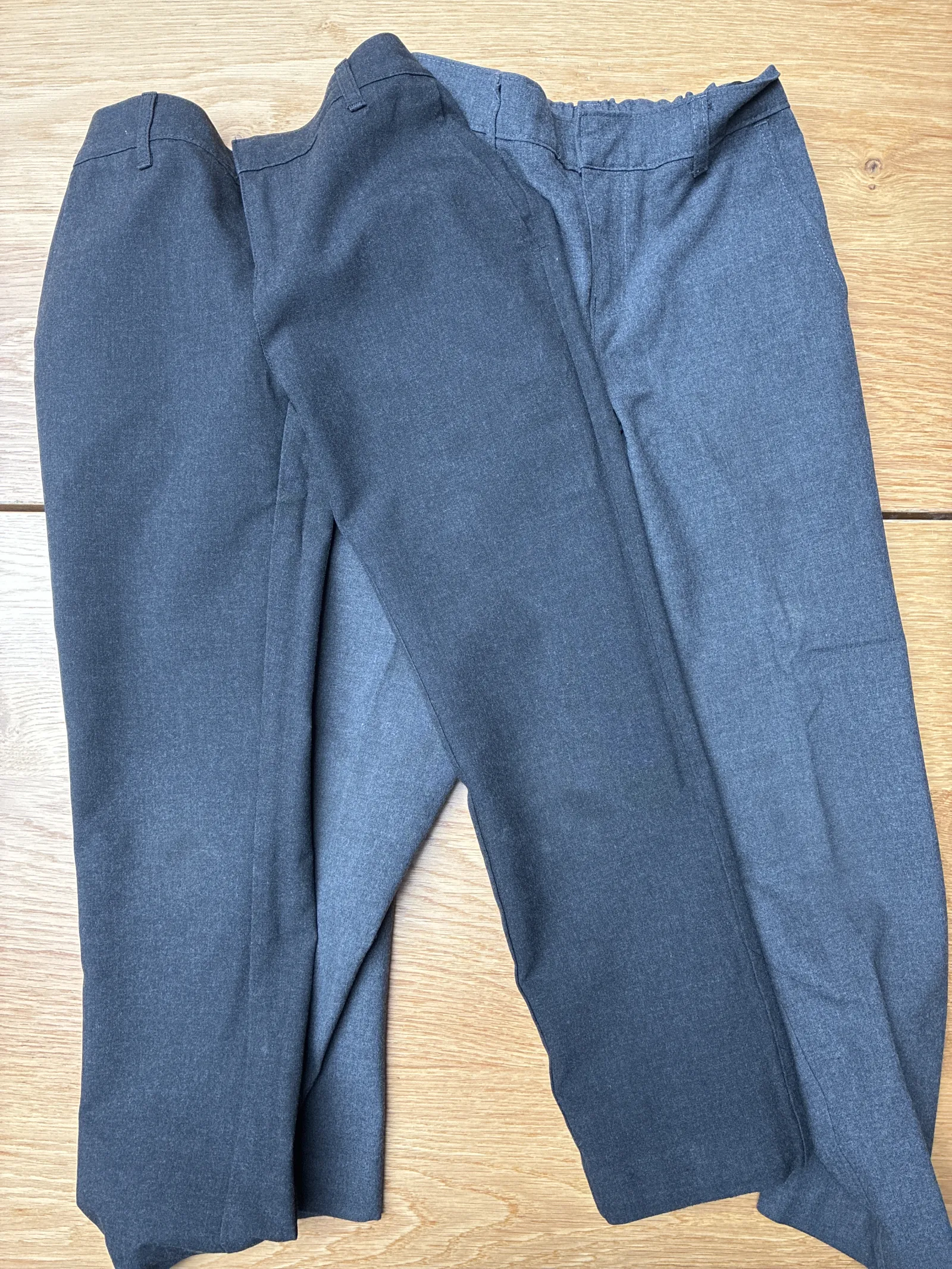 Grey trousers (excellent condition)