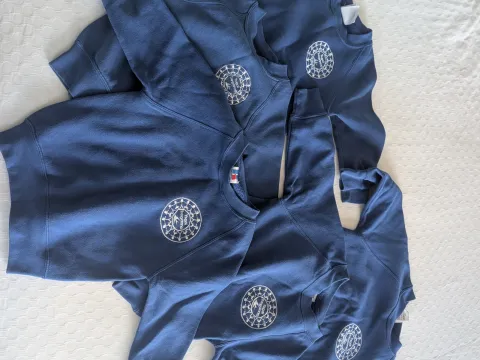 Treganna jumpers age 3-4