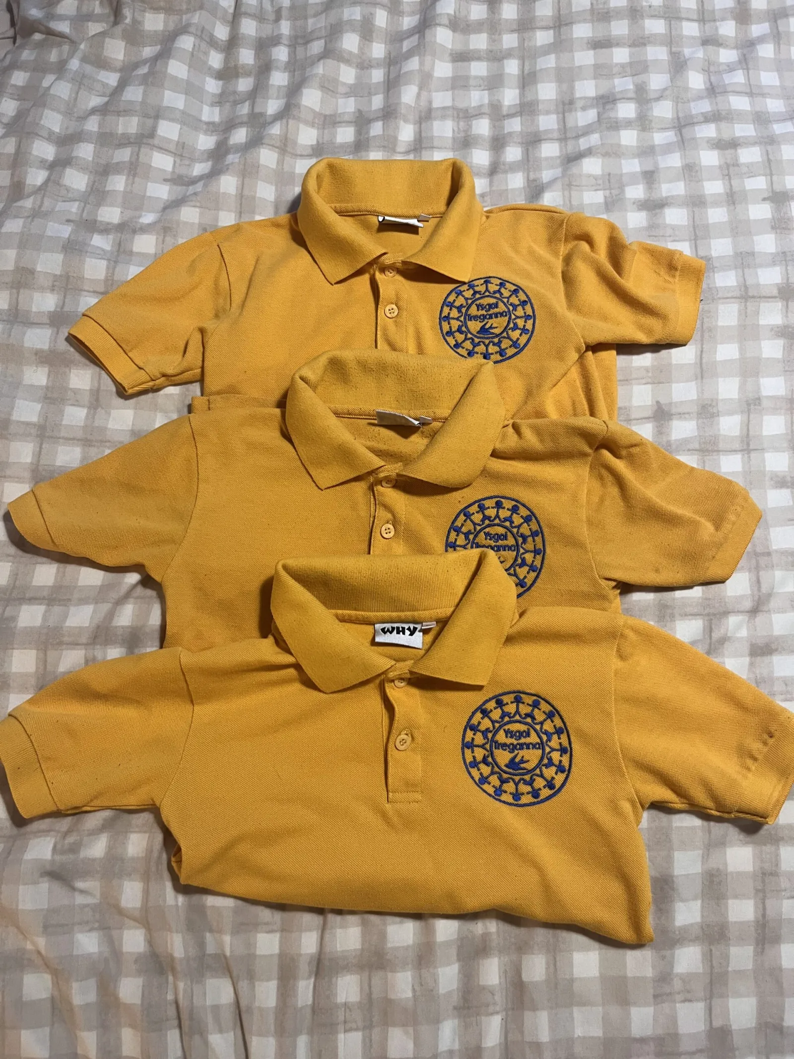 Good condition just usual signs of wear a bit bobbly