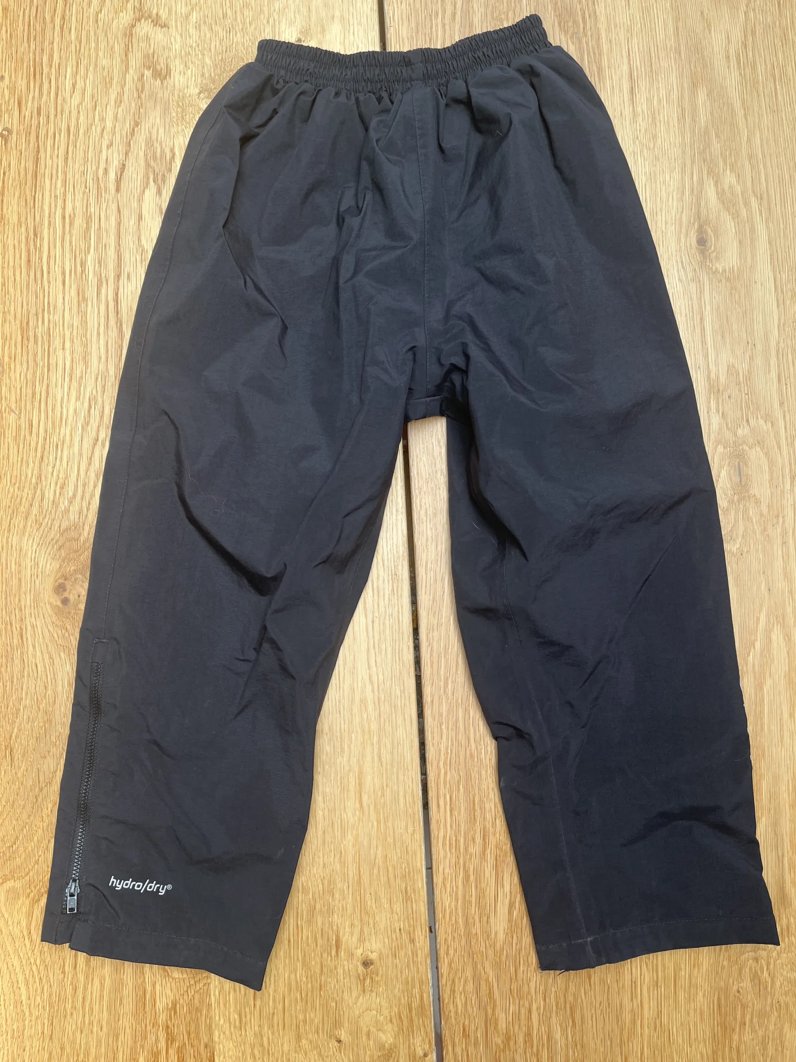 Waterproof trousers age 6-7