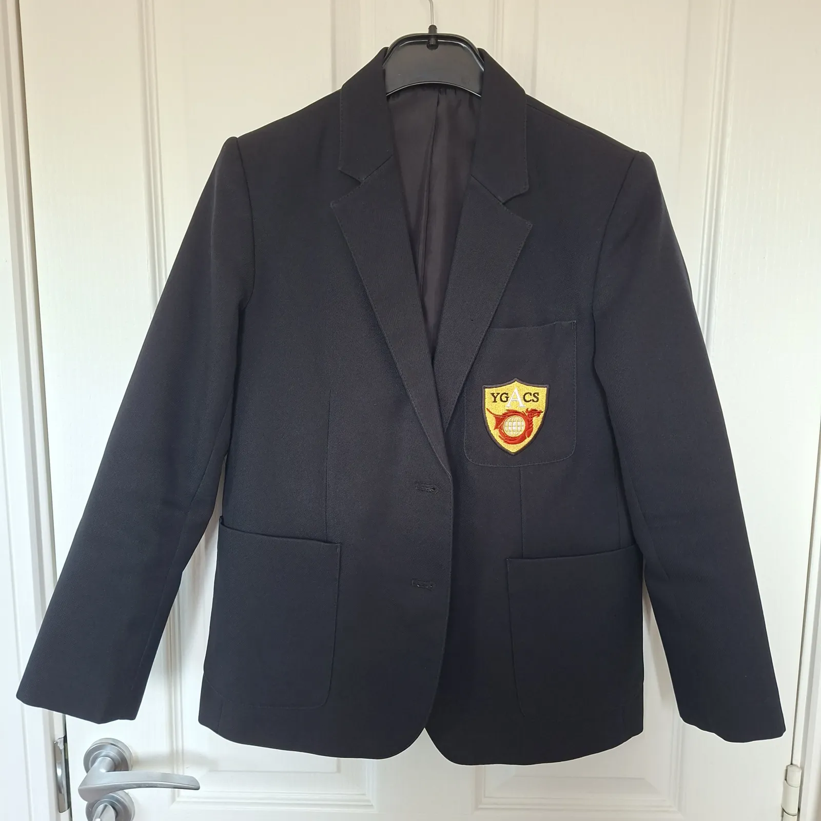 Black blazer size 30" age 11-12