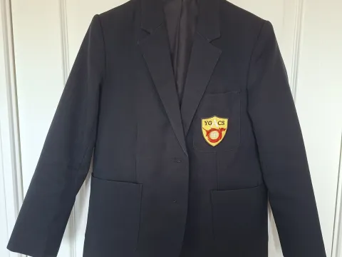 Black blazer size 30" age 11-12