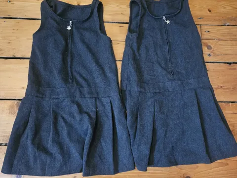 Grey pinafore dresses age 3-4