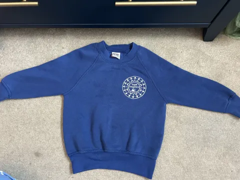 Ysgol Treganna blue jumper age 3-4