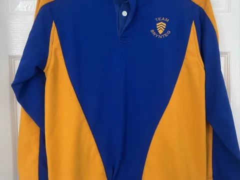 Rugby shirt - boys- size 34”