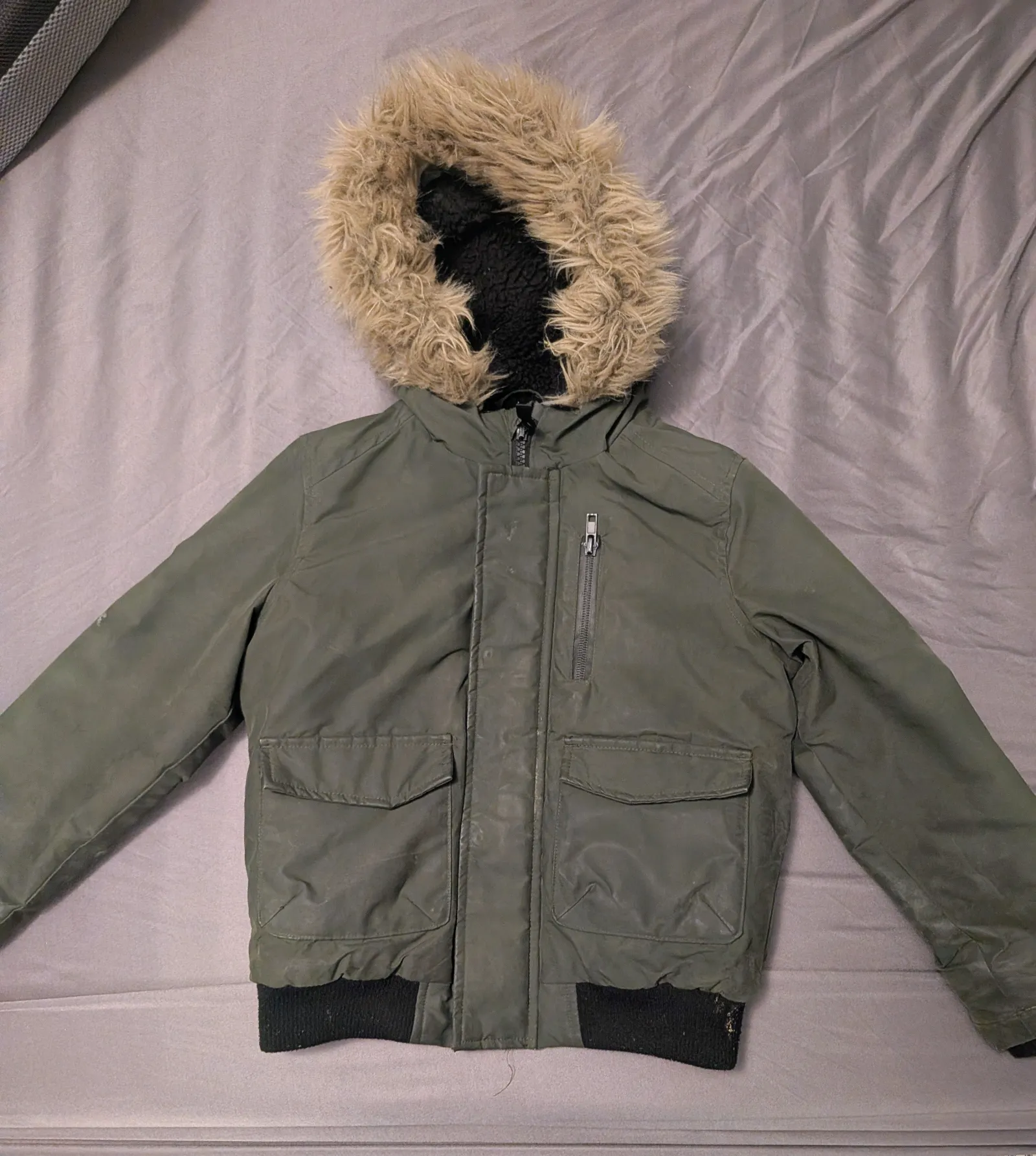 Fleece lined winter coat - suitable for age 6-7Y