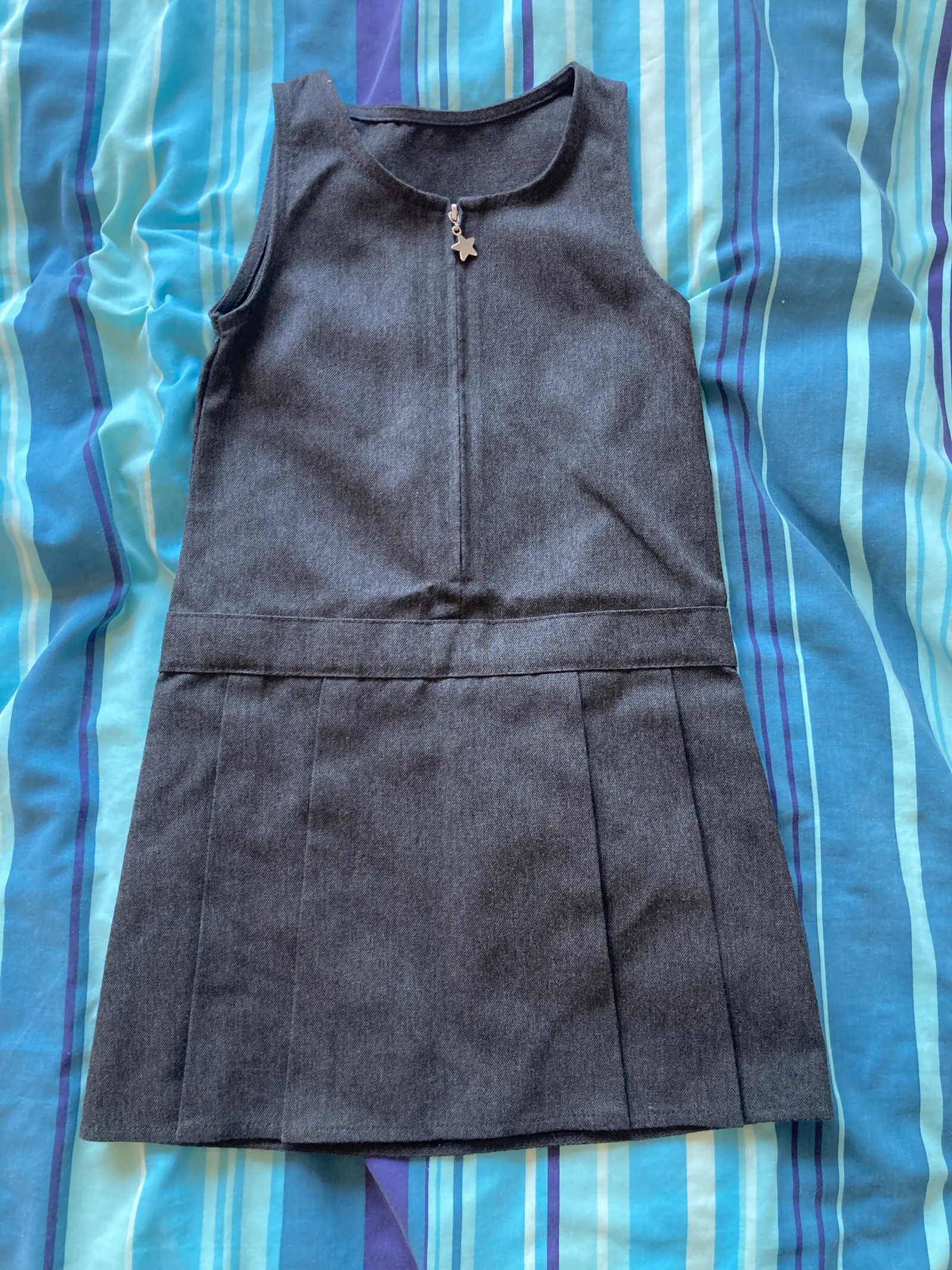 Grey F&F Pinafore dresses (age 3-4)
