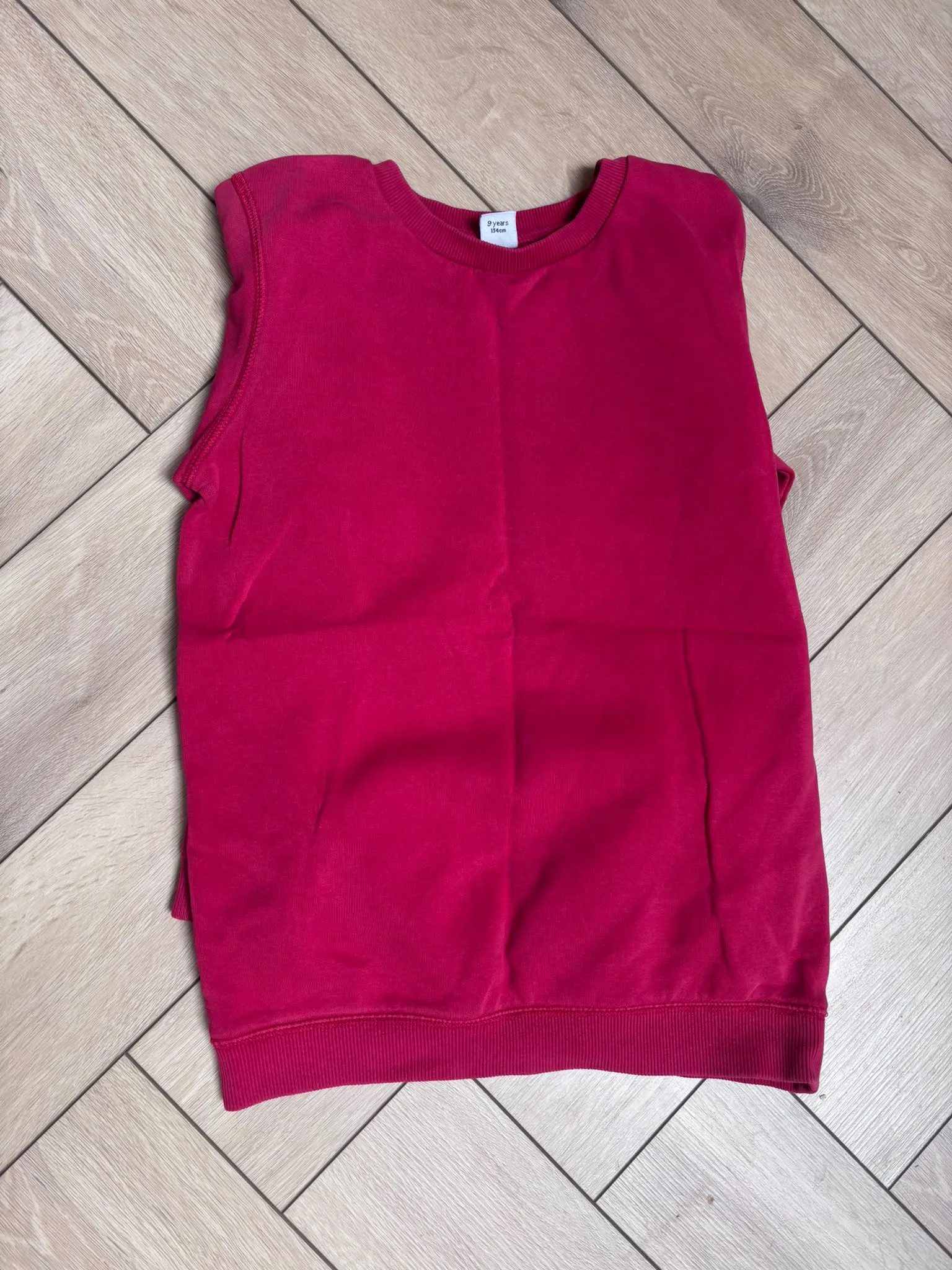 Age 9, plain red jumper - tesco