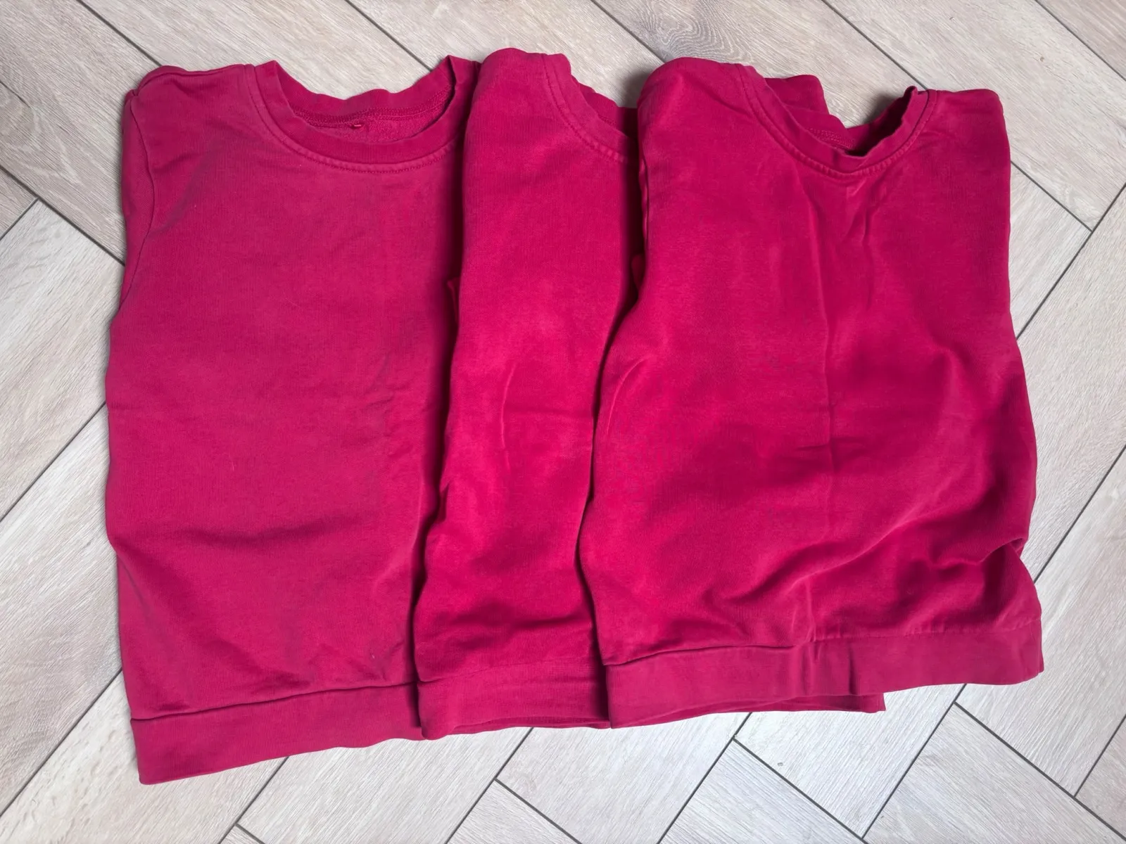 Red sweaters x3 age 7-8 george.