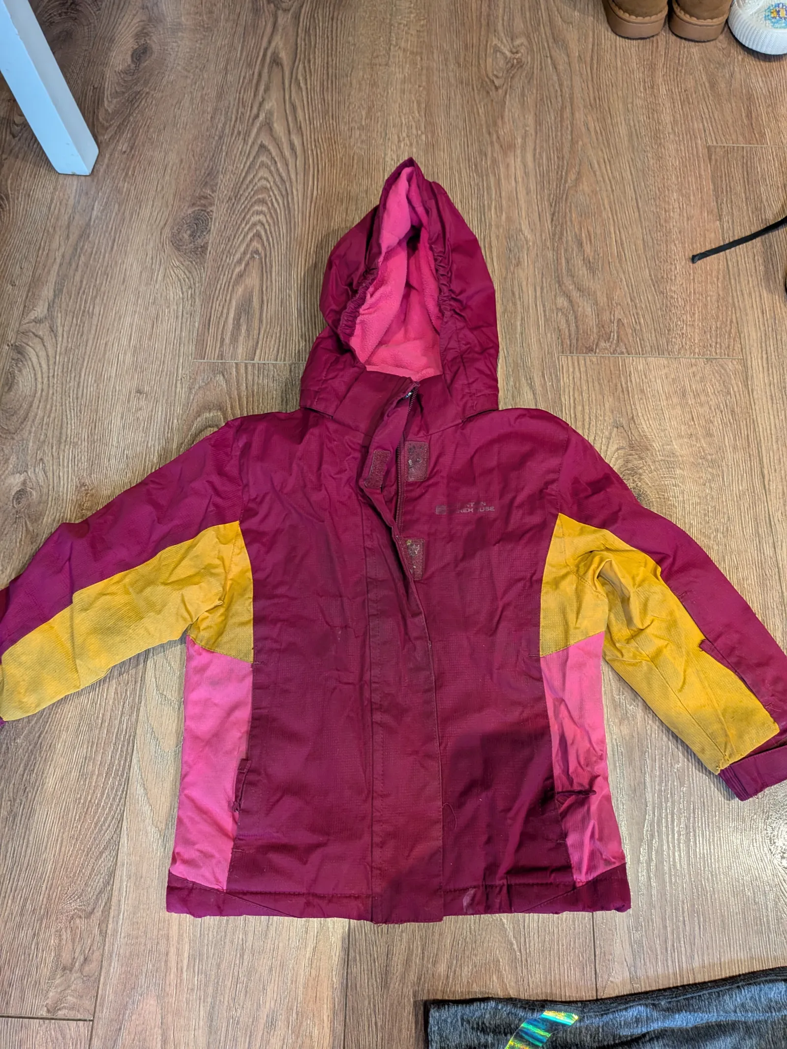 Age 3-4 waterproof & warm coat
