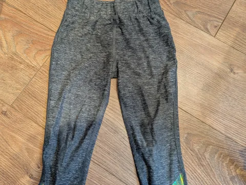Age 4-5 NEXT sports leggings